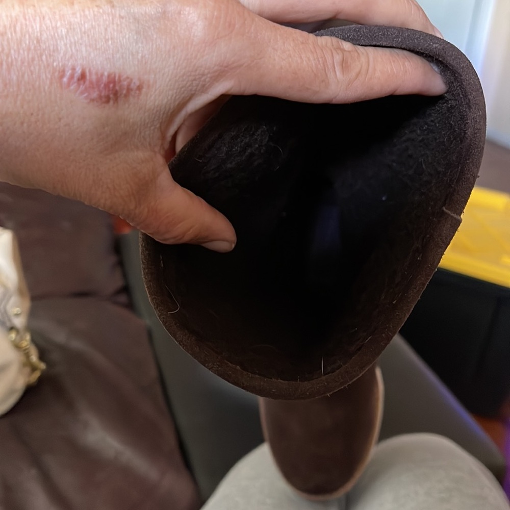 Boots - Picture 5 of 7